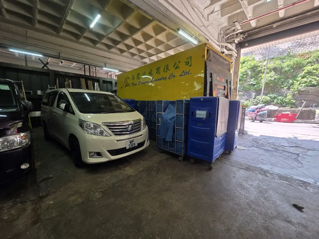 17號車位_20251009_123151.webp